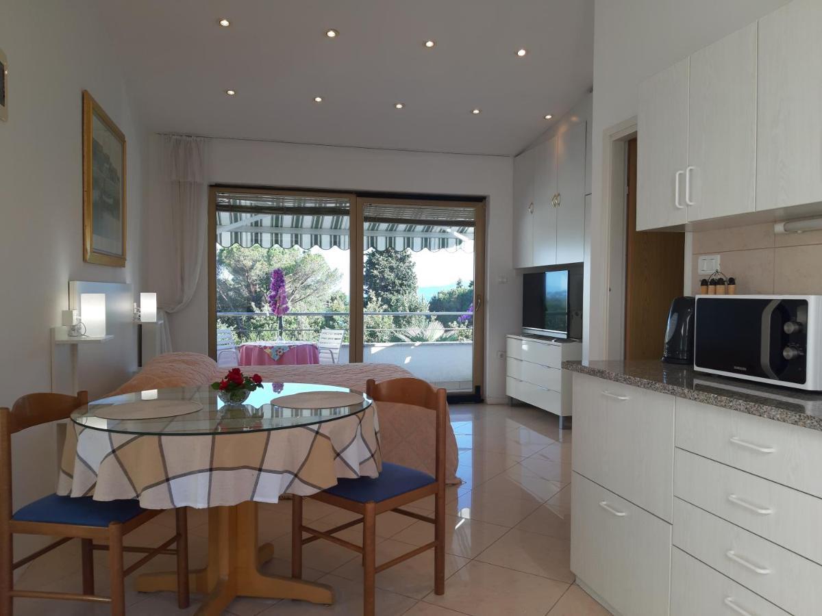 Apartments Stella オパティヤ エクステリア 写真